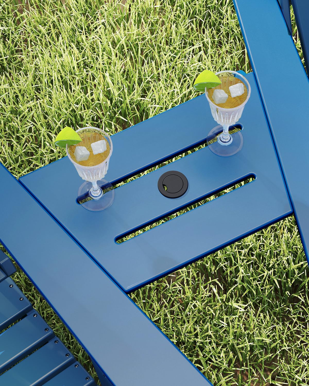 HDPE Plastic Table with Umbrella Hole X330338